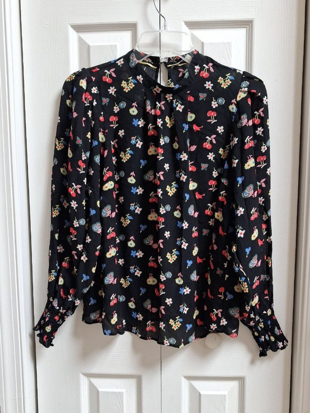 BODEN Black Bird/Flowers/Cherry Long Sleeve Smocked Blouse sz US 8